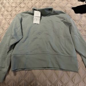 Zara Green pullover